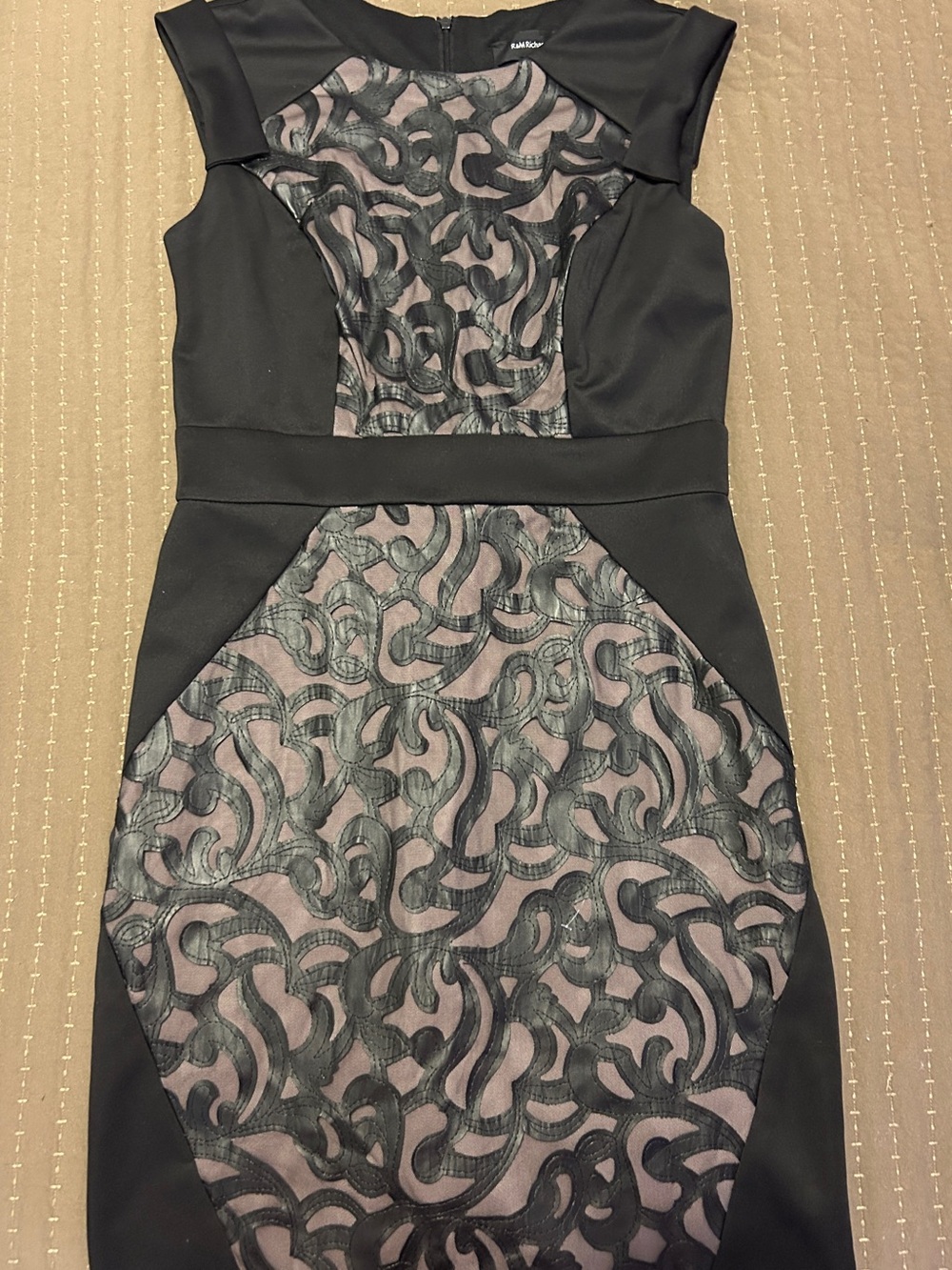 R&M Richards Black and Blush Lace-Panel Sheath Dress